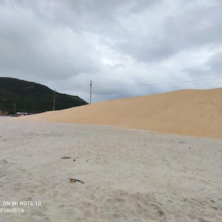 Hospedagem Mar Santo ฟลอเรียนอโปลิส ภายนอก รูปภาพ